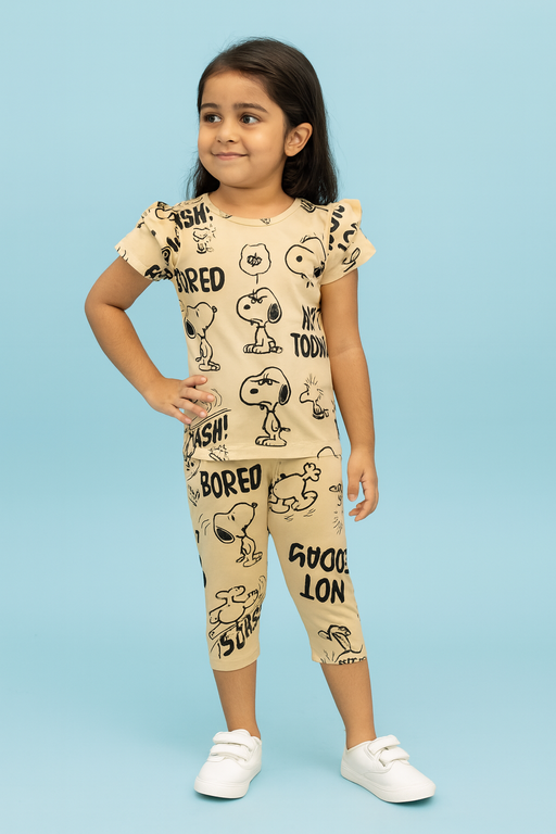 Valsack | Girls Capri Set| Short Sleeve | Badge